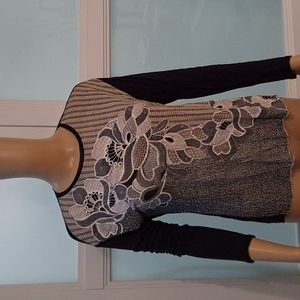 Zara long sleeves printed top size m